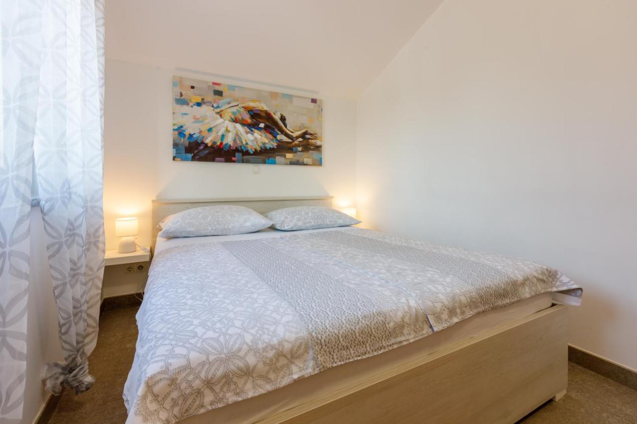 Ferienwohnung Anton 1 Crikvenica Exterior foto